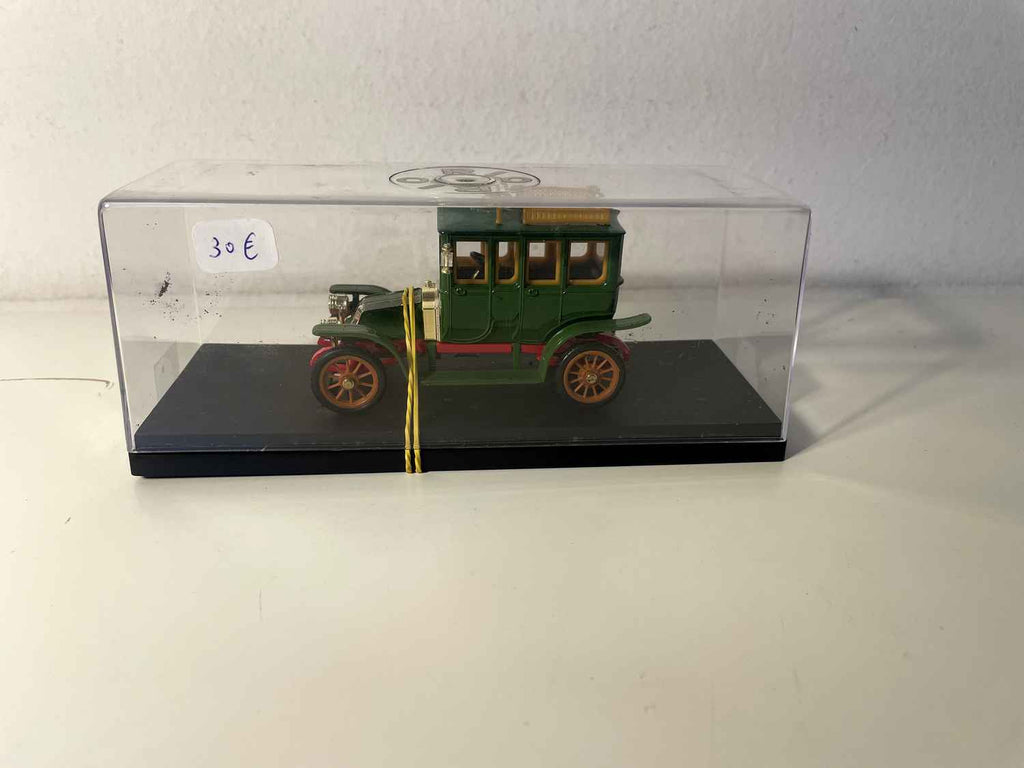 Renault X Green from 1907 - RIO Number 34