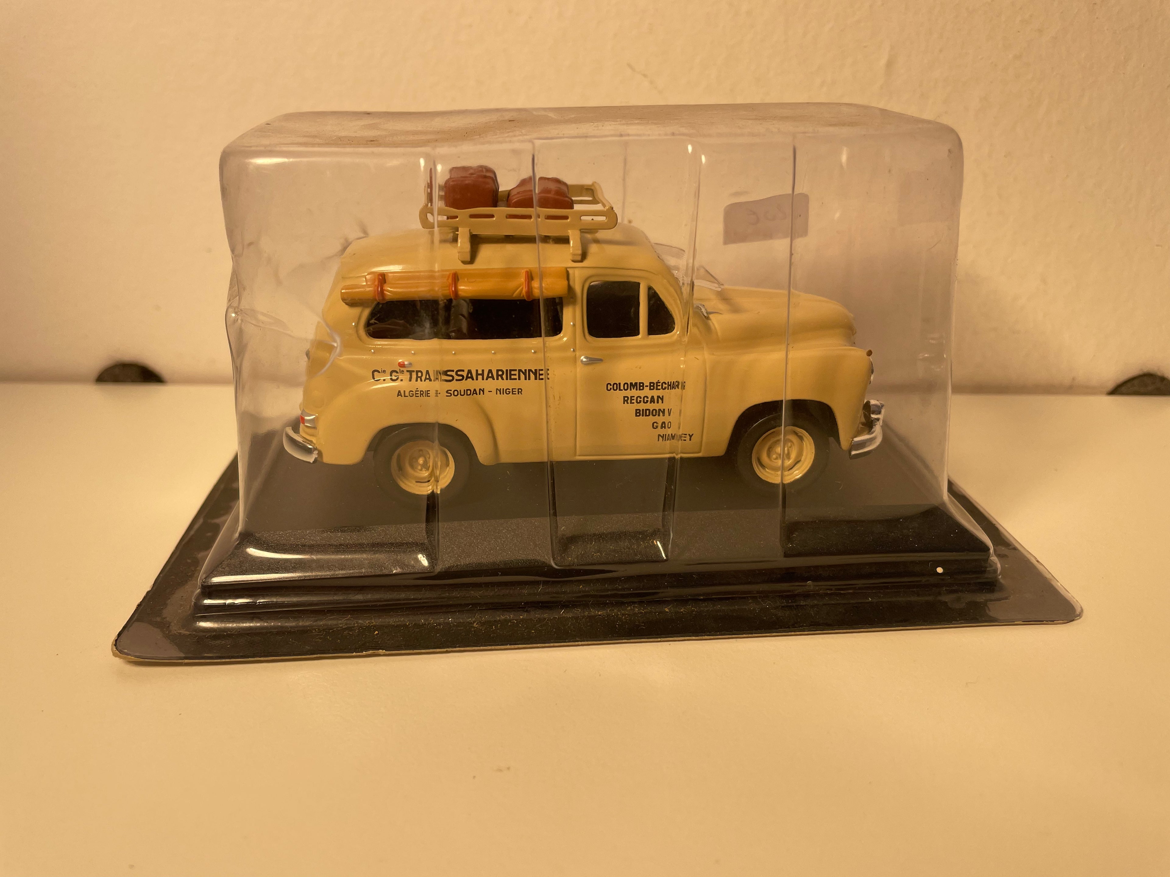 Renault colorale savane marron de 1955 - Tamanrasset (sous blister)
