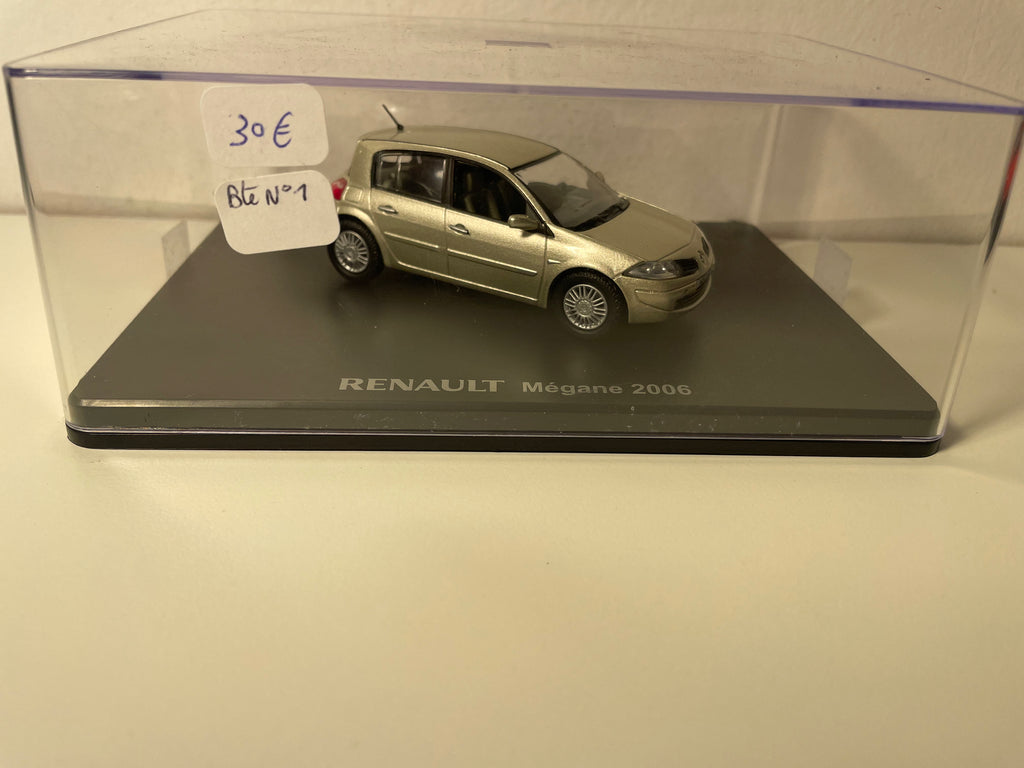 Renault Mégane berlina color marrón (pimienta) de 2006 - ELIGOR - estuche caja rectangular (caja N°1)