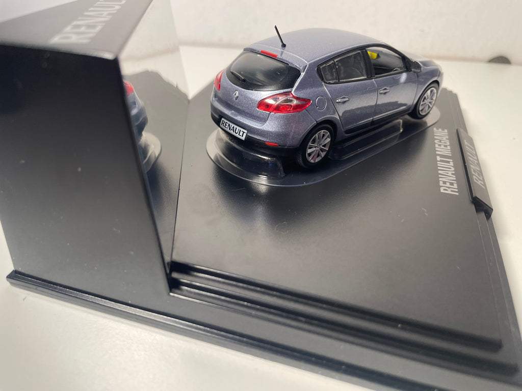 Renault Mégane blue sedan (foam blue) - NOREV - rectangular box set (box No. 2)
