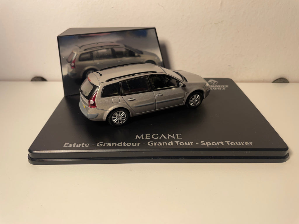 Renault Mégane Estate Grandtour grijs? van 2003 - ELIGOR - rechthoekige boxset (box nr. 5)