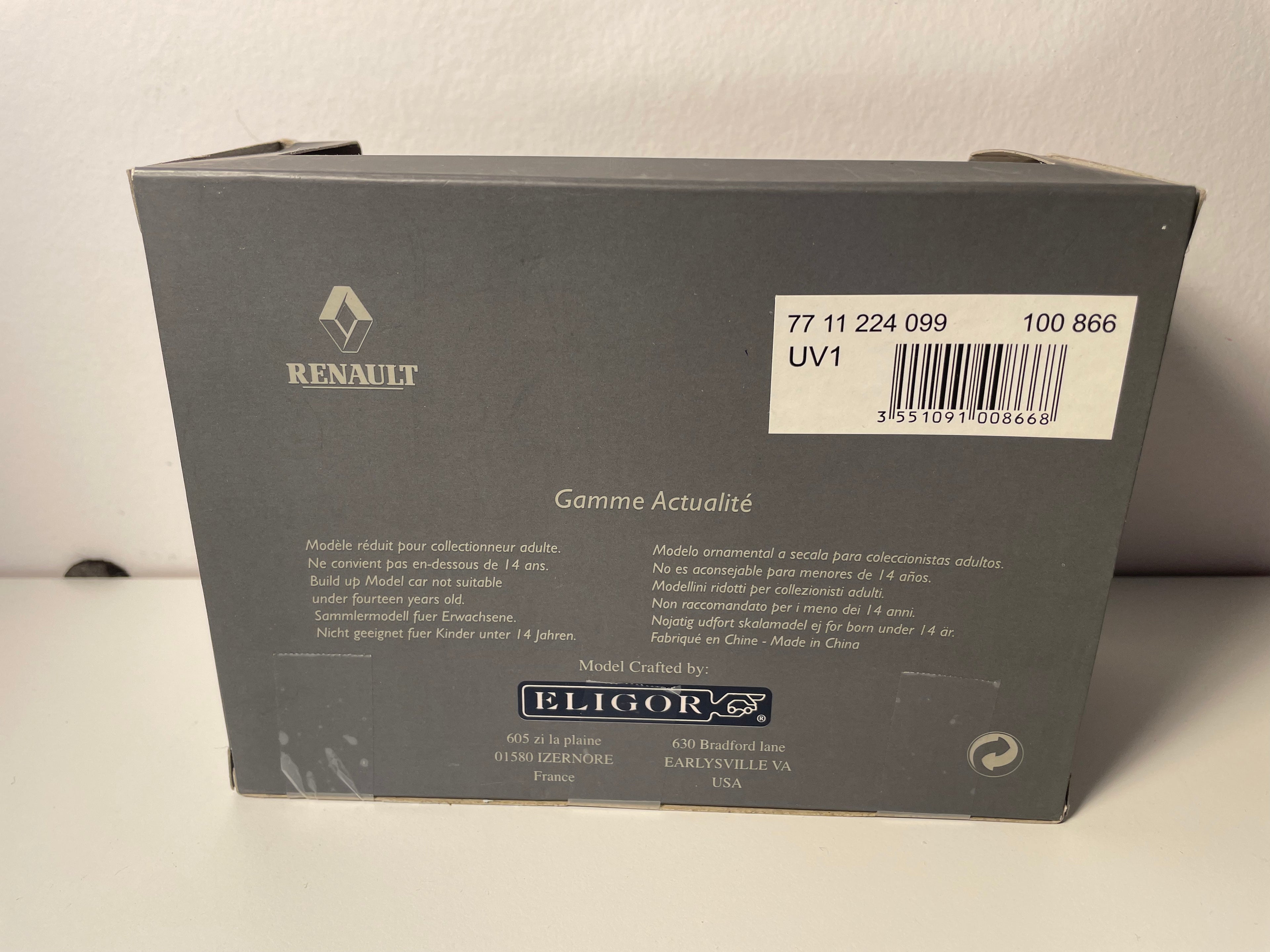 Renault Mégane Estate Grandtour grijs? van 2003 - ELIGOR - rechthoekige boxset (box nr. 5)