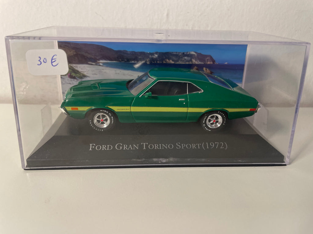 1972 Green Ford Gran Torino Sport (American Car)