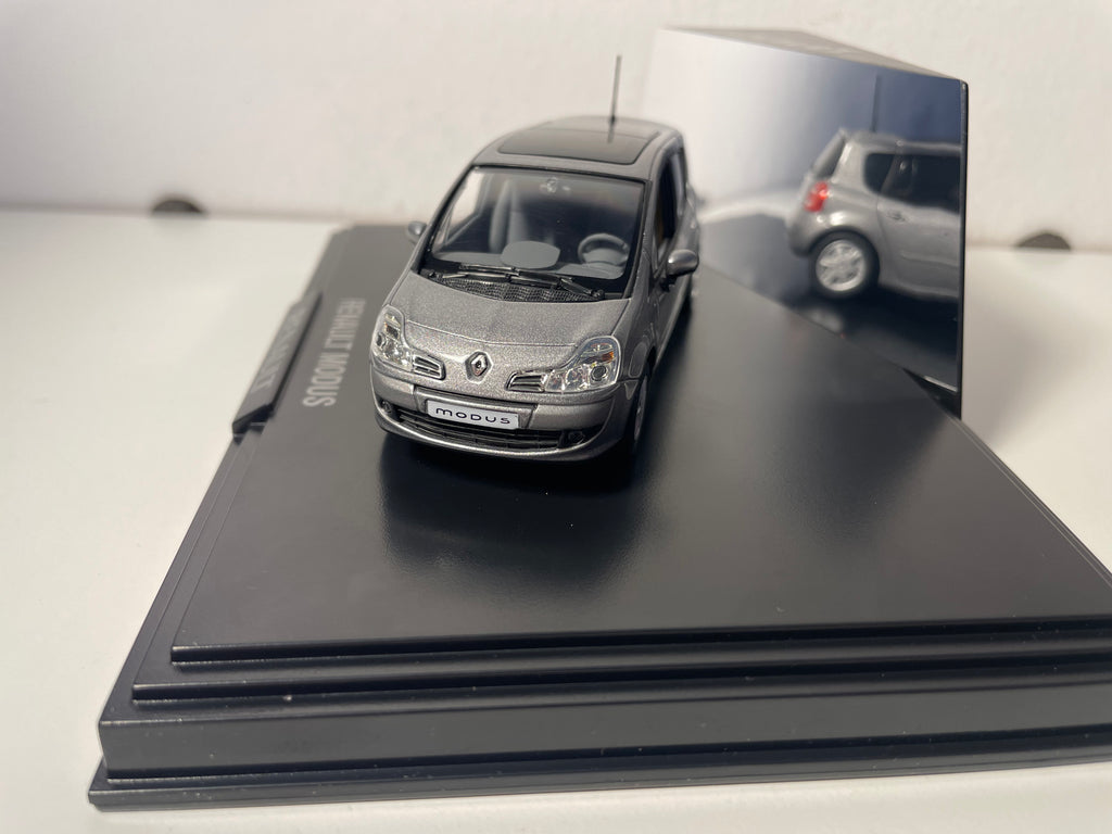 Renault Modus cinza (cinza Cassiopée) - NOREV - conjunto de caixa retangular (caixa n.º 11)