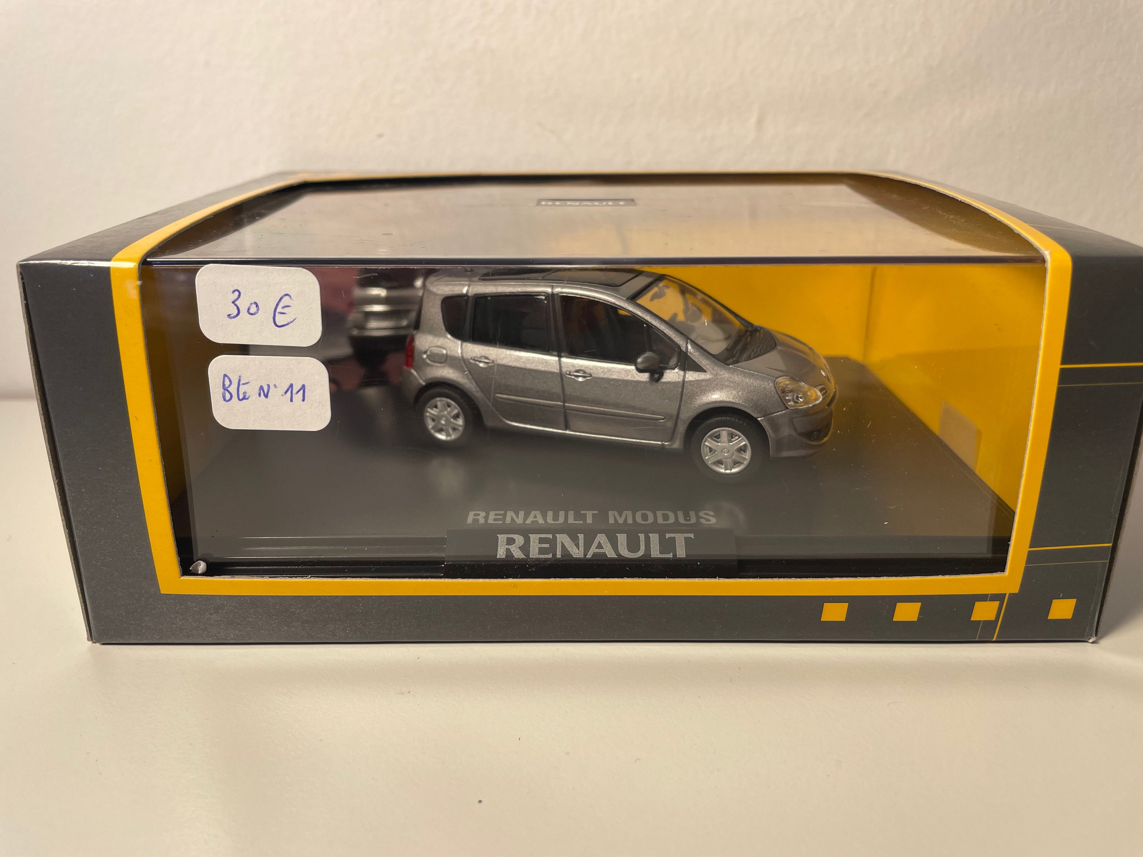 Renault Modus cinza (cinza Cassiopée) - NOREV - conjunto de caixa retangular (caixa n.º 11)