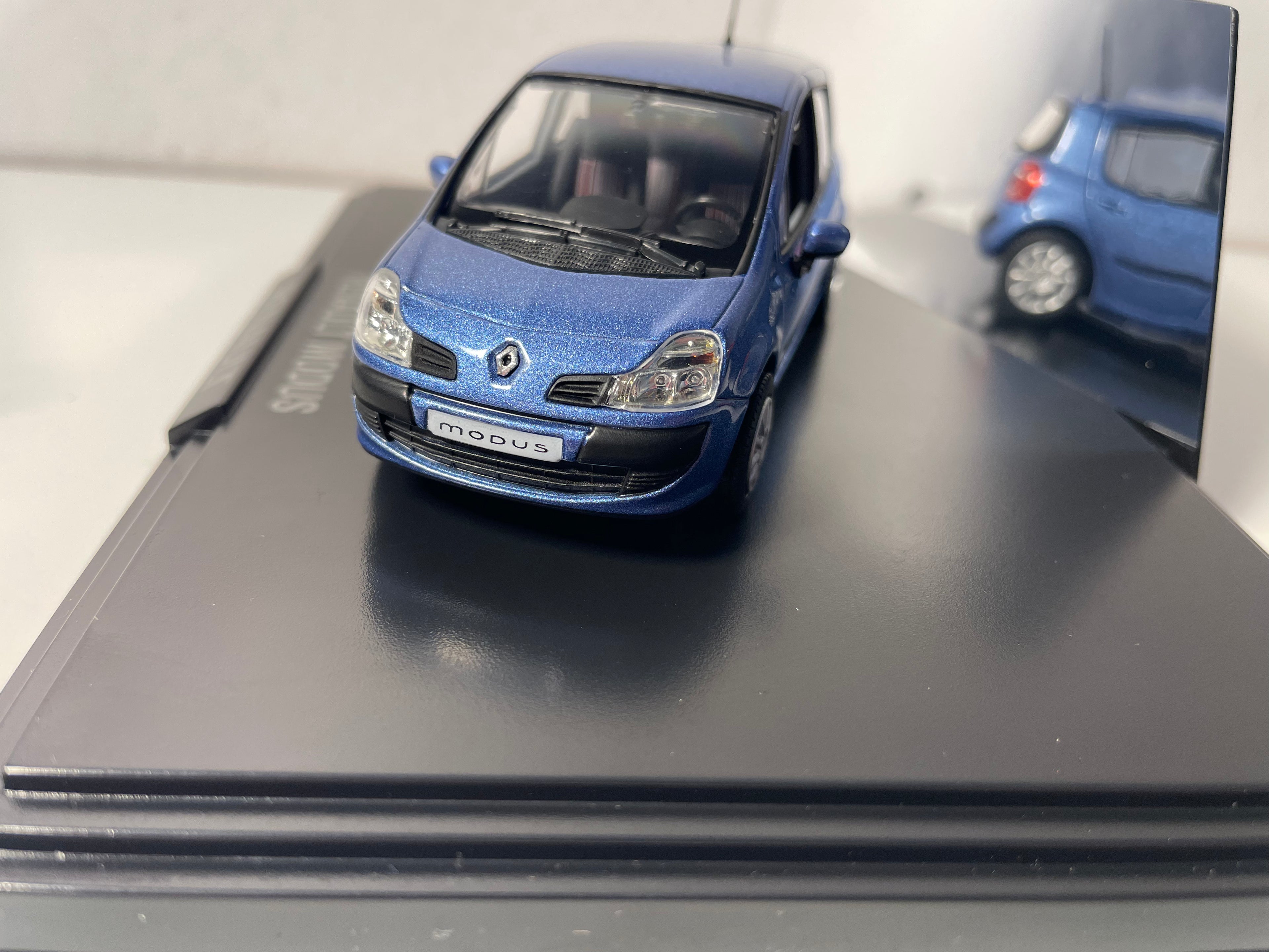 Renault Modus fase 2 azul (estrela azul) - NOREV - caixa retangular de colecionador (caixa N°13)