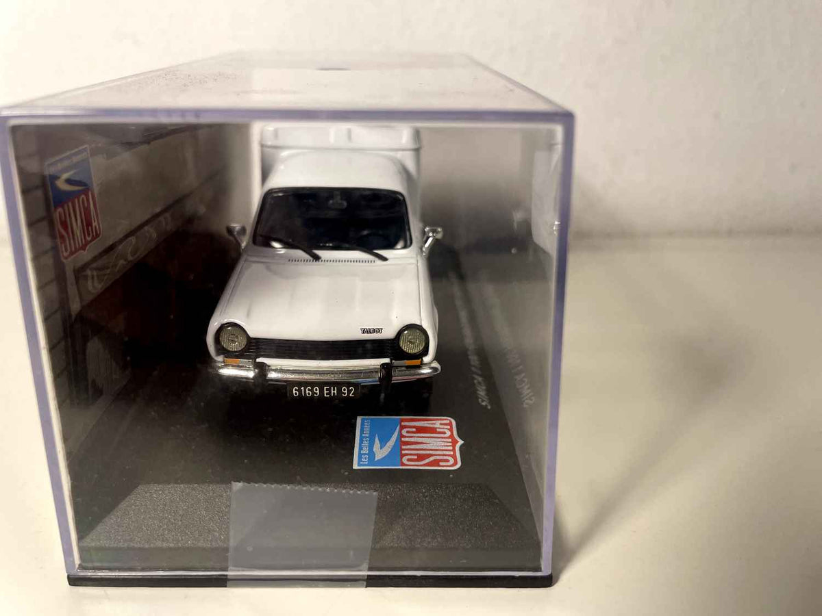 Carrinha Simca 1100 VF2 branca de 1975