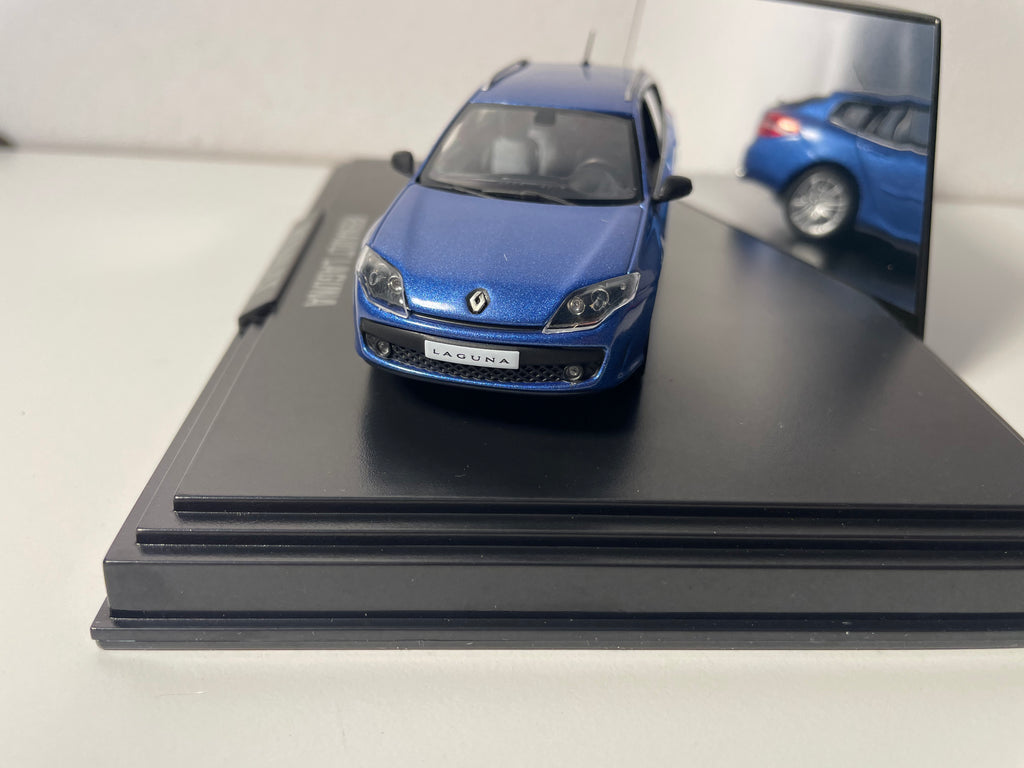 Renault Laguna bleue bleue (bleu malte) - NOREV - coffret boite rectangle (boite N°16)