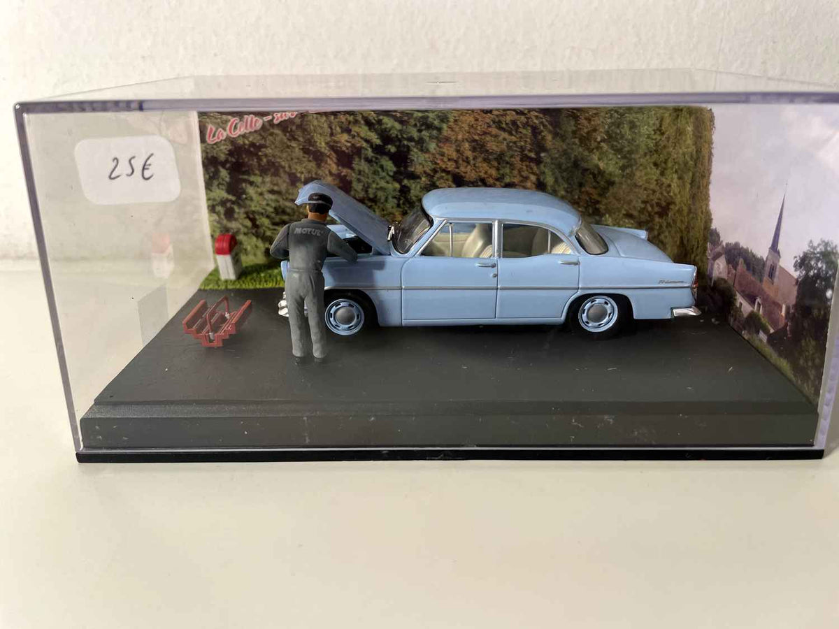 Simca Trianon azul cielo - La Nationale 7 - la ruta azul