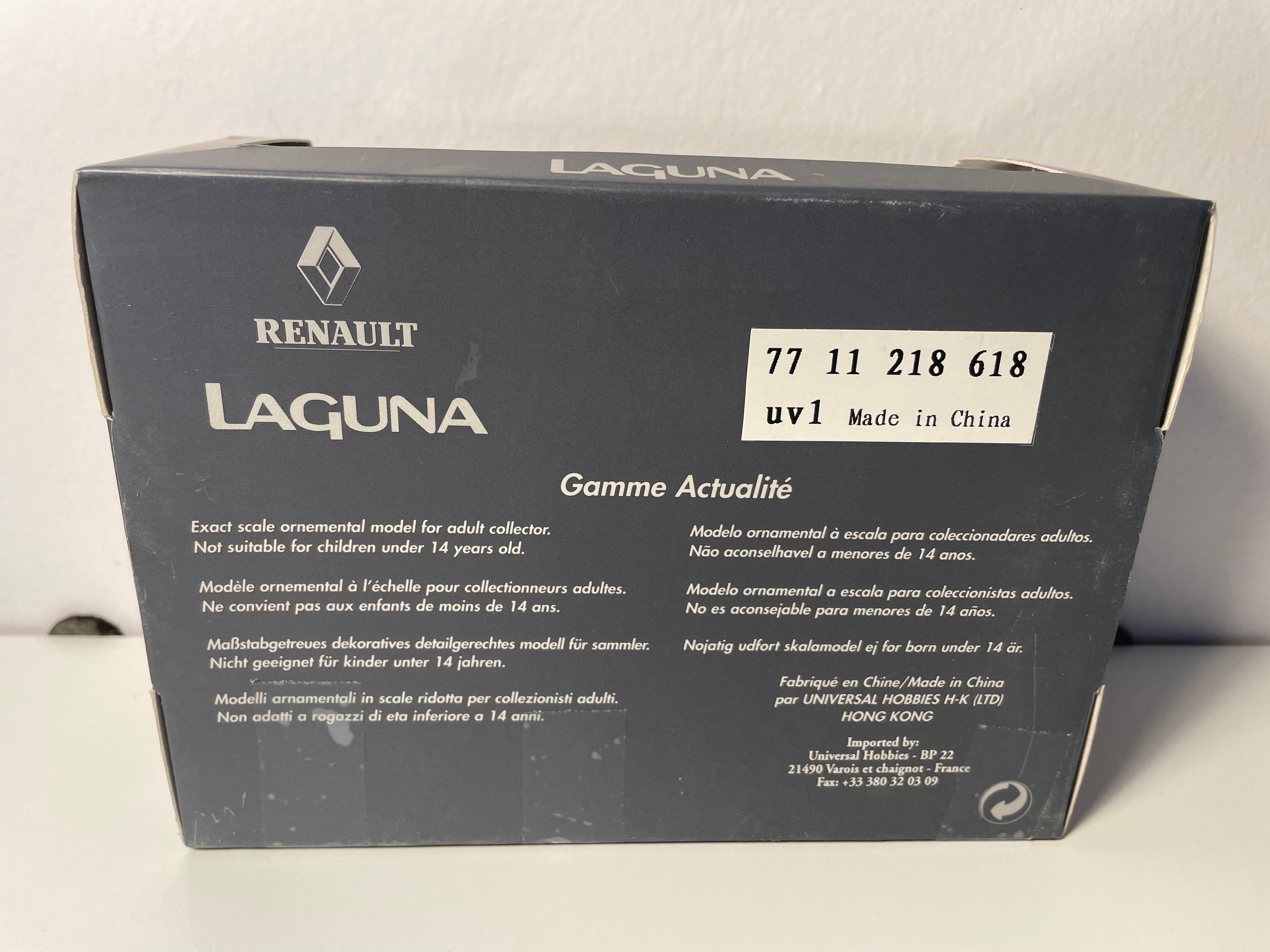 Renault Laguna 2 Estate/Grandtour Privilège 1.9 dCi verde - UNIVERSAL HOBBIES - caixa retangular (caixa N°15)