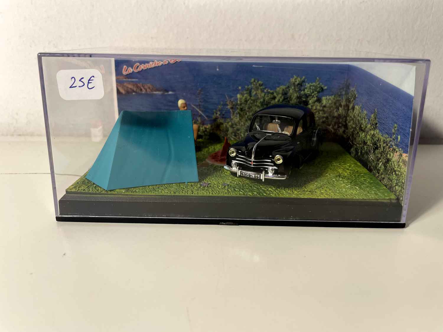 Renault 4 CV Preto - Nationale 7 - A Rota Azul