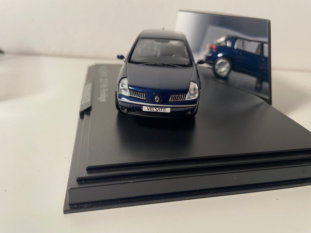 Renault Velsatis 3.5 V6 Privilège Azul - NOREV - Caixa Retangular (Caixa N°18)