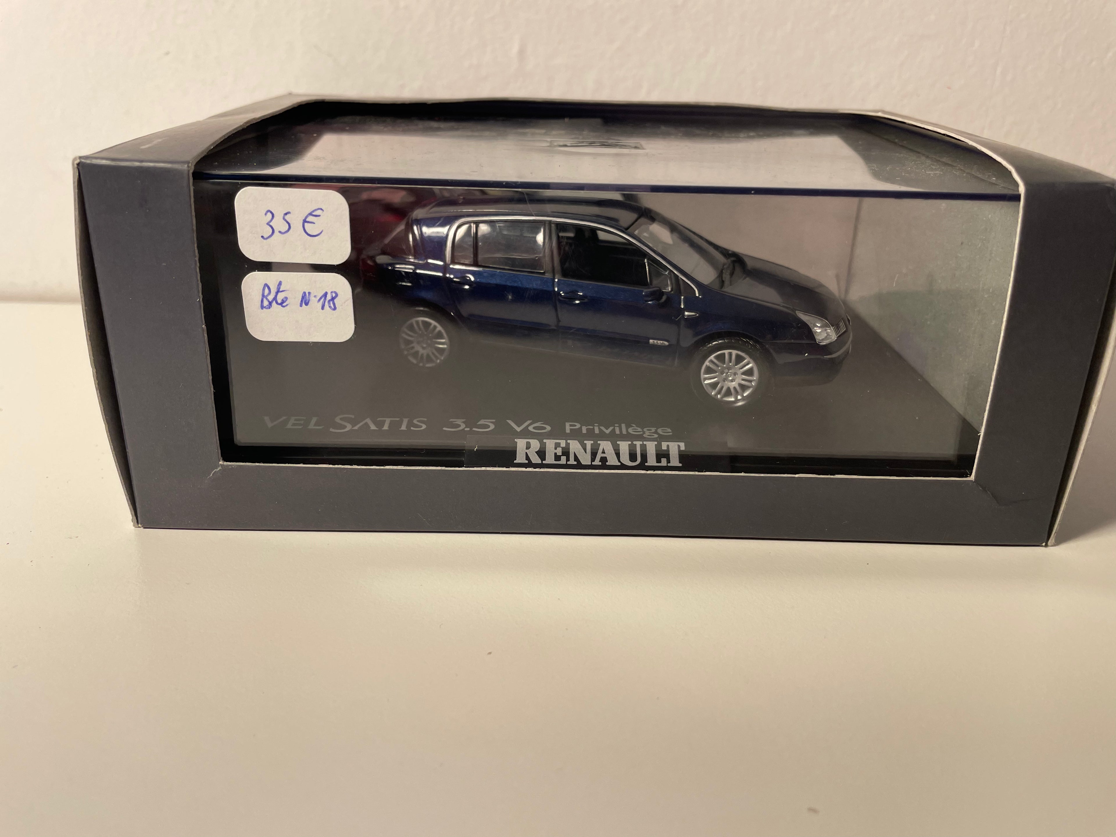 Renault Velsatis 3.5 V6 Privilège Azul - NOREV - Caixa Retangular (Caixa N°18)