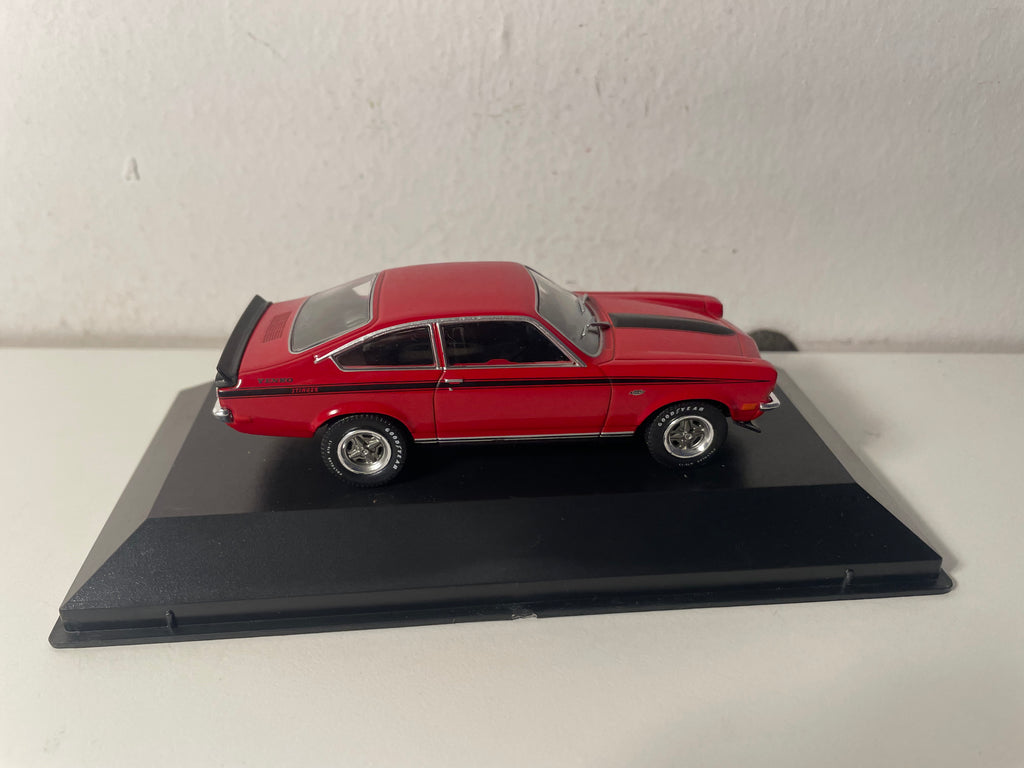 Chevrolet Vega Yenko Stinger Coupé rojo de 1972 (coche americano)