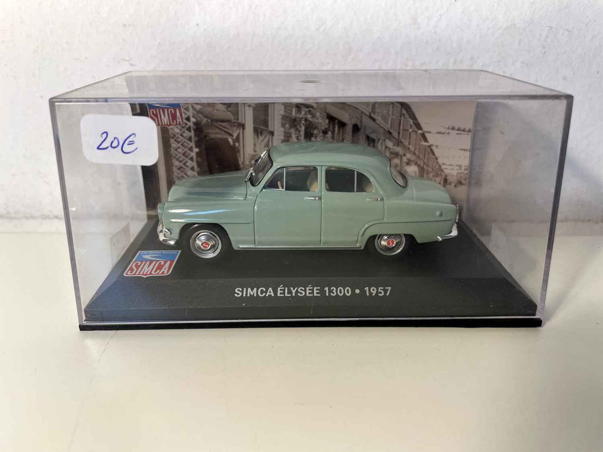 SIMCA Elysée 1300 verde bottiglia del 1957