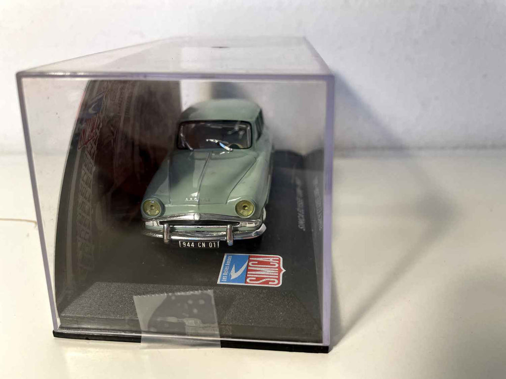 SIMCA Elysée 1300 verde bottiglia del 1957