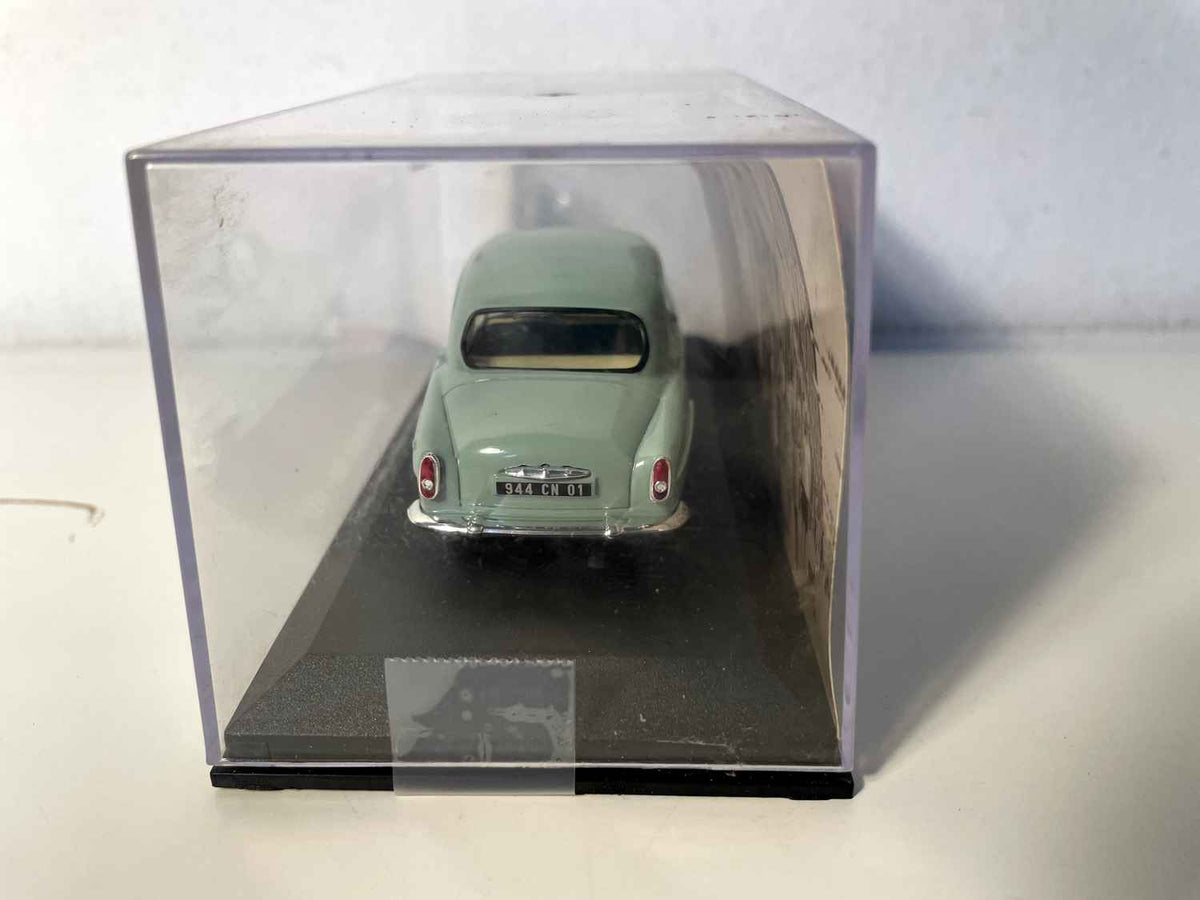 SIMCA Elysée 1300 verde bottiglia del 1957