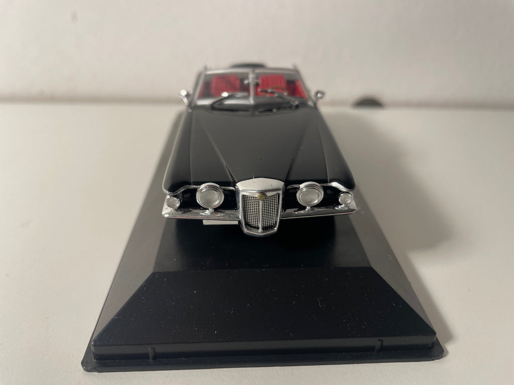 1971 Stutz Blackhawk Black (American Car)