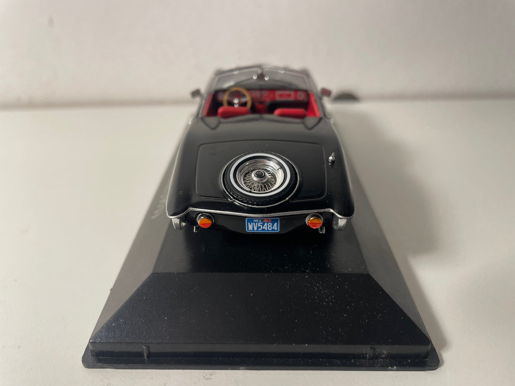 1971 Stutz Blackhawk Black (American Car)