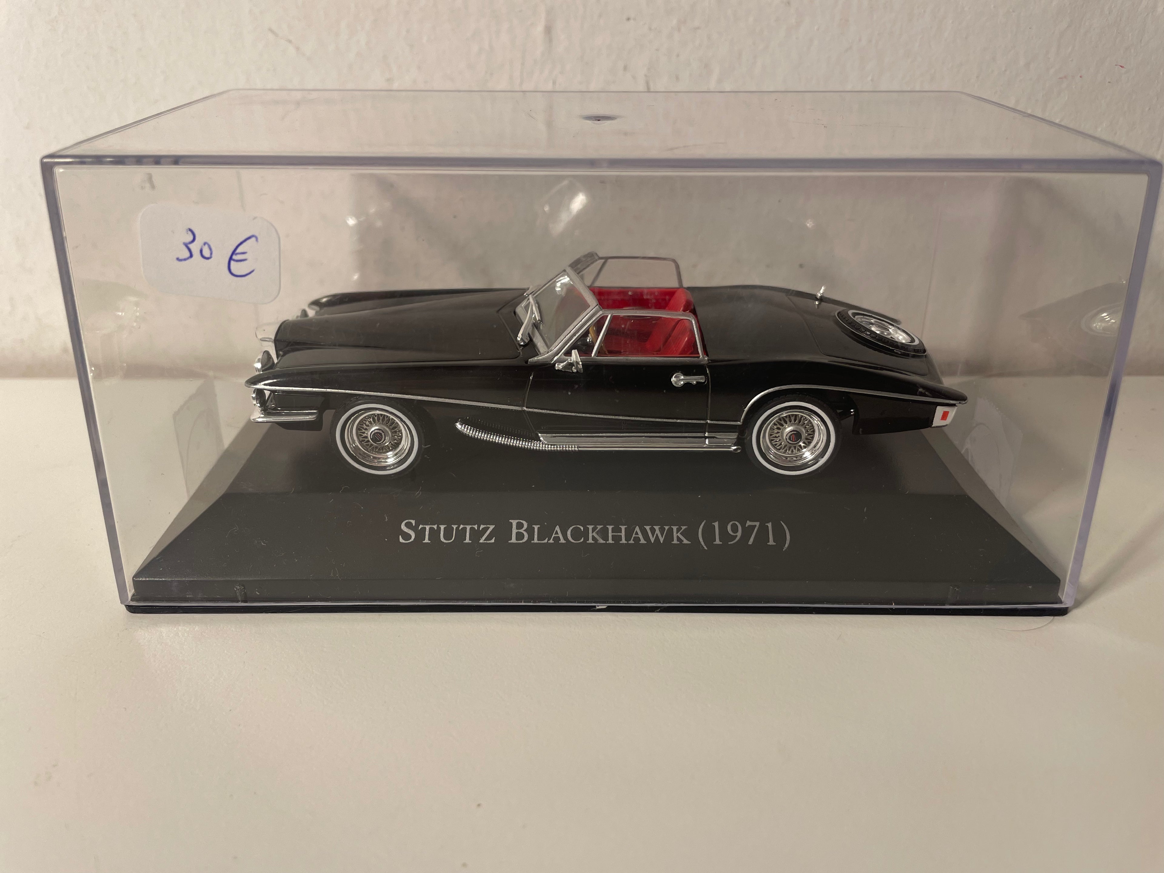 1971 Stutz Blackhawk Black (American Car)