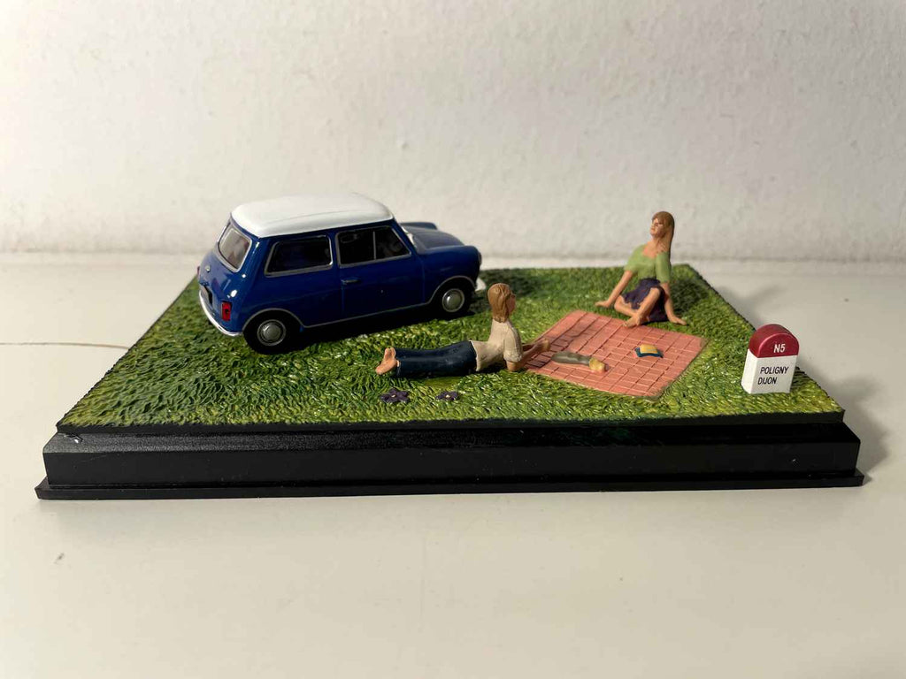 Austin mini blo - La Nationale 7 - déi blo Strooss