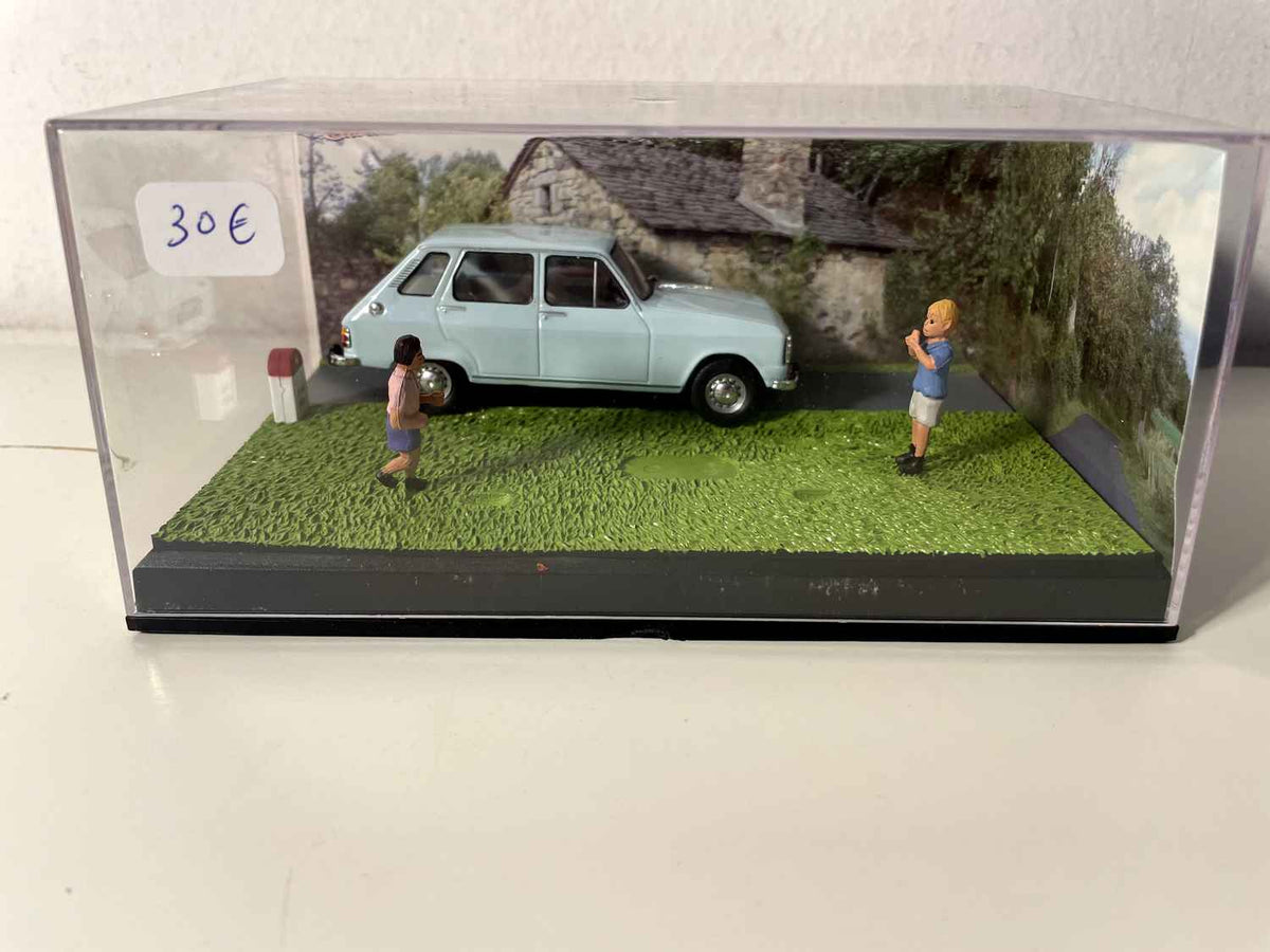 Renault 6 azul - La Nationale 7 - a estrada azul