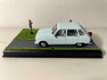 Renault 6 azul - La Nationale 7 - a estrada azul