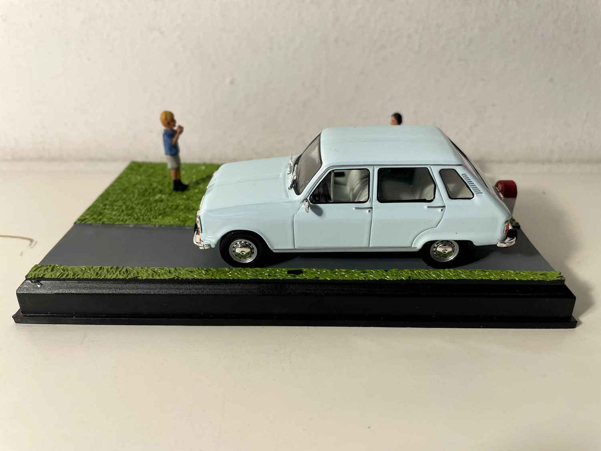 Renault 6 azul - La Nationale 7 - a estrada azul