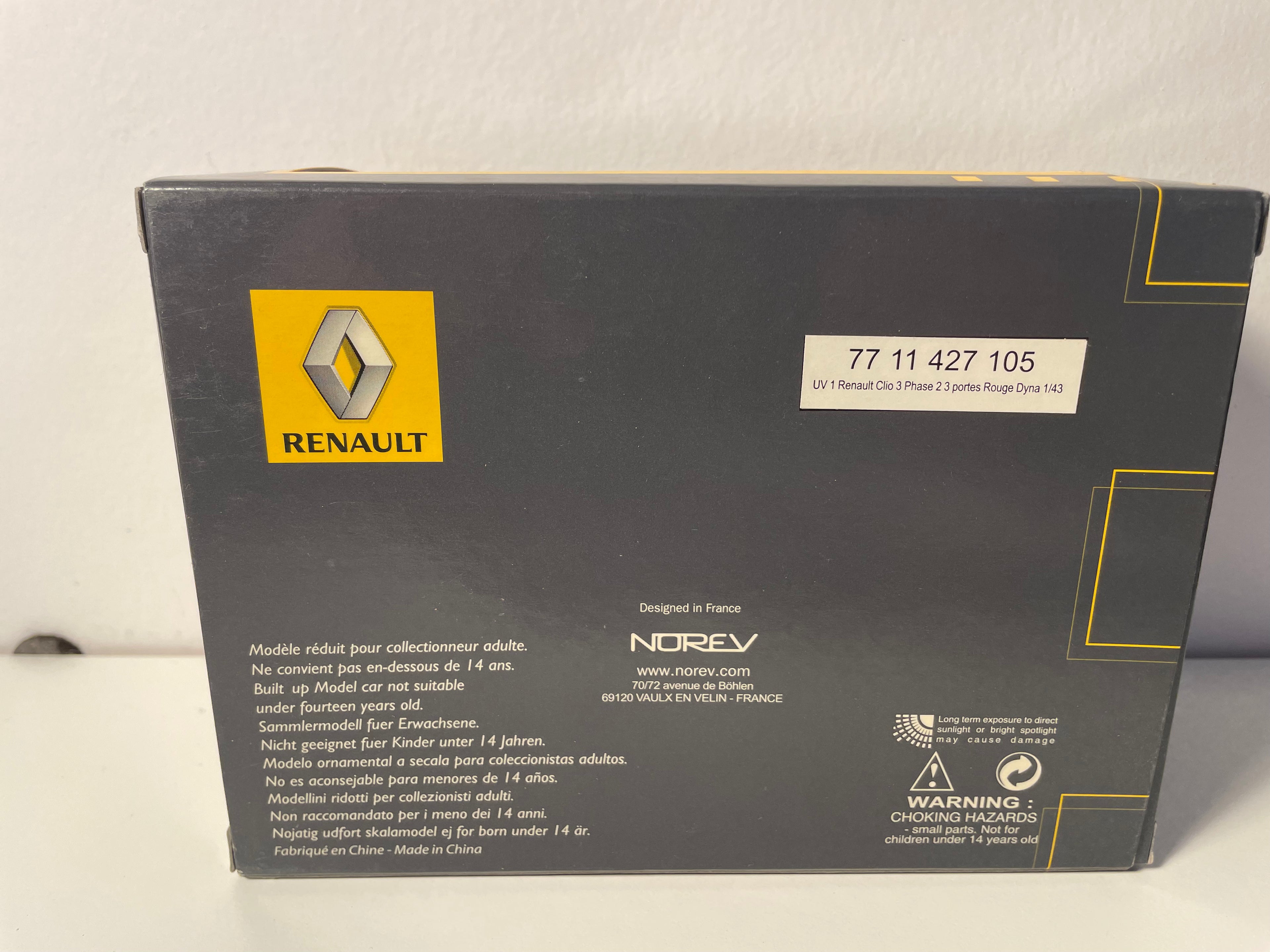 Dunkelrote Renault Clio (Rot Dyna) - NOREV - Rechteckiges Boxset (Box Nr. 23)