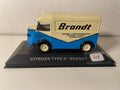 Citroën type H bleu et beige avec publicité BRANDT (véhicule sans protection)