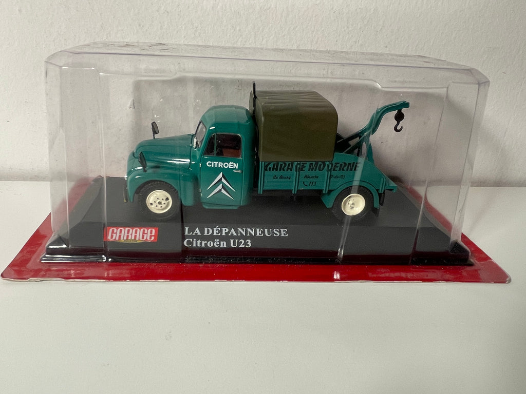 Citroën U23 Gréngen Abschleppcamion (Modern Garage Kollektioun) - Hachette