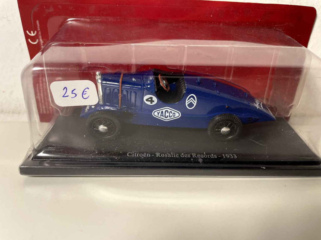 Citroën Rosalie des Records niebieski numer 4 z 1933 roku