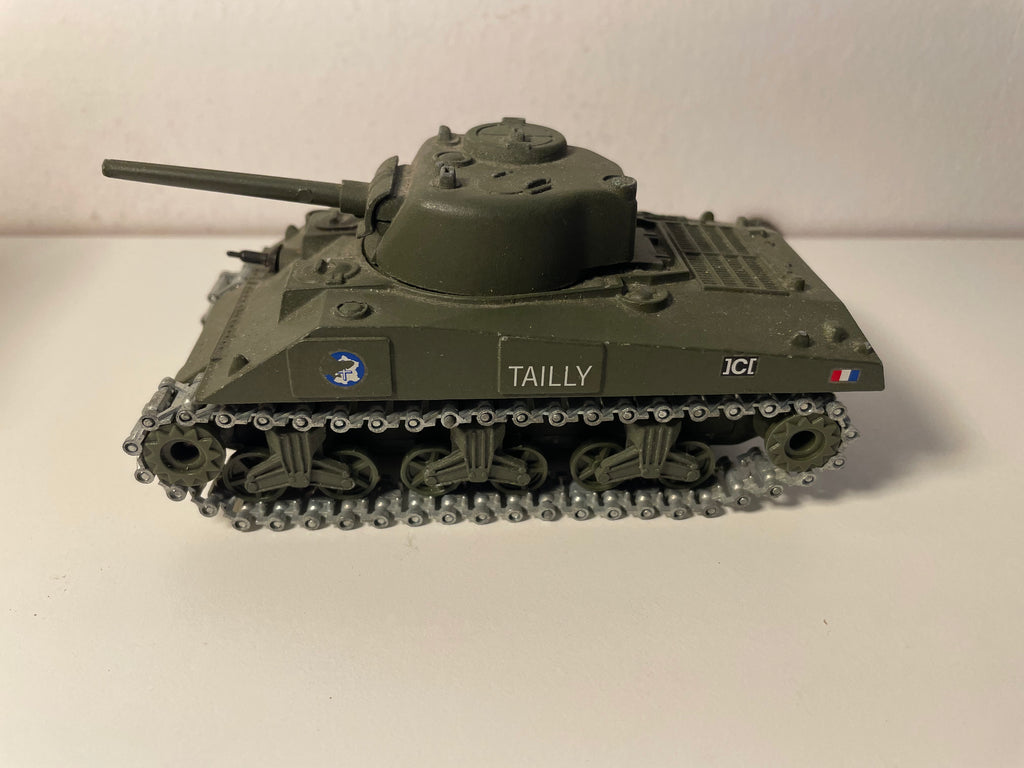 Véhicule militaire - char SHERMAN M4 A3 - SOLIDO (fabrication française)