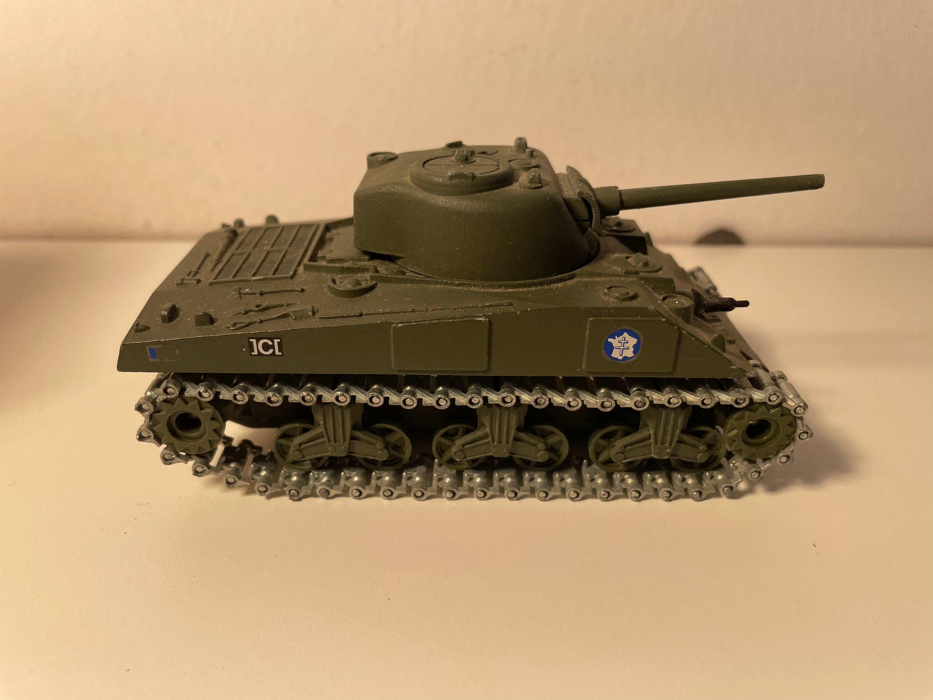 Véhicule militaire - char SHERMAN M4 A3 - SOLIDO (fabrication française)