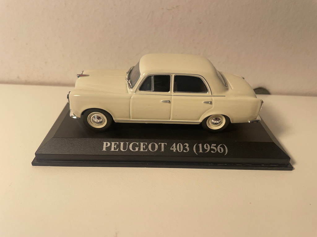 Peugeot 403 kremowy / beżowy z 1956 roku