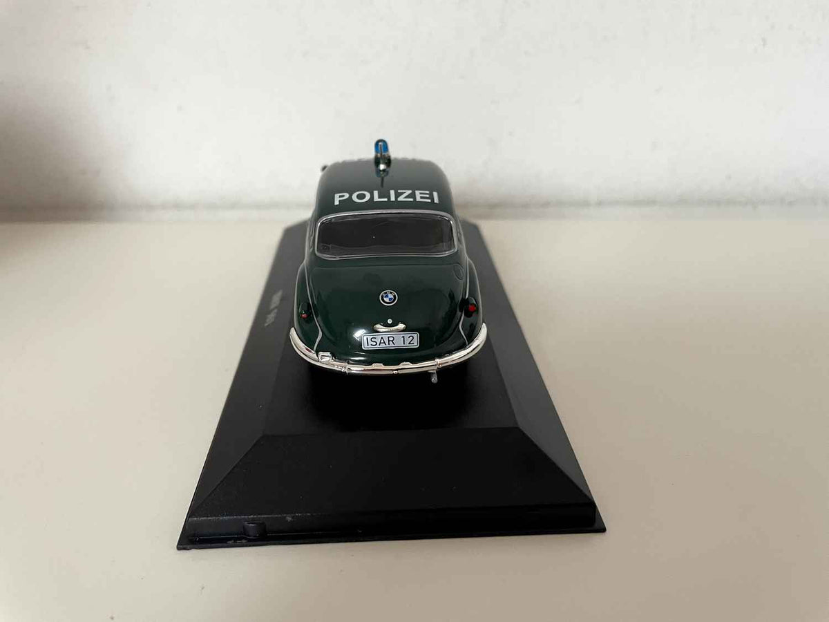 BMW 501 donkergroen POLITIE