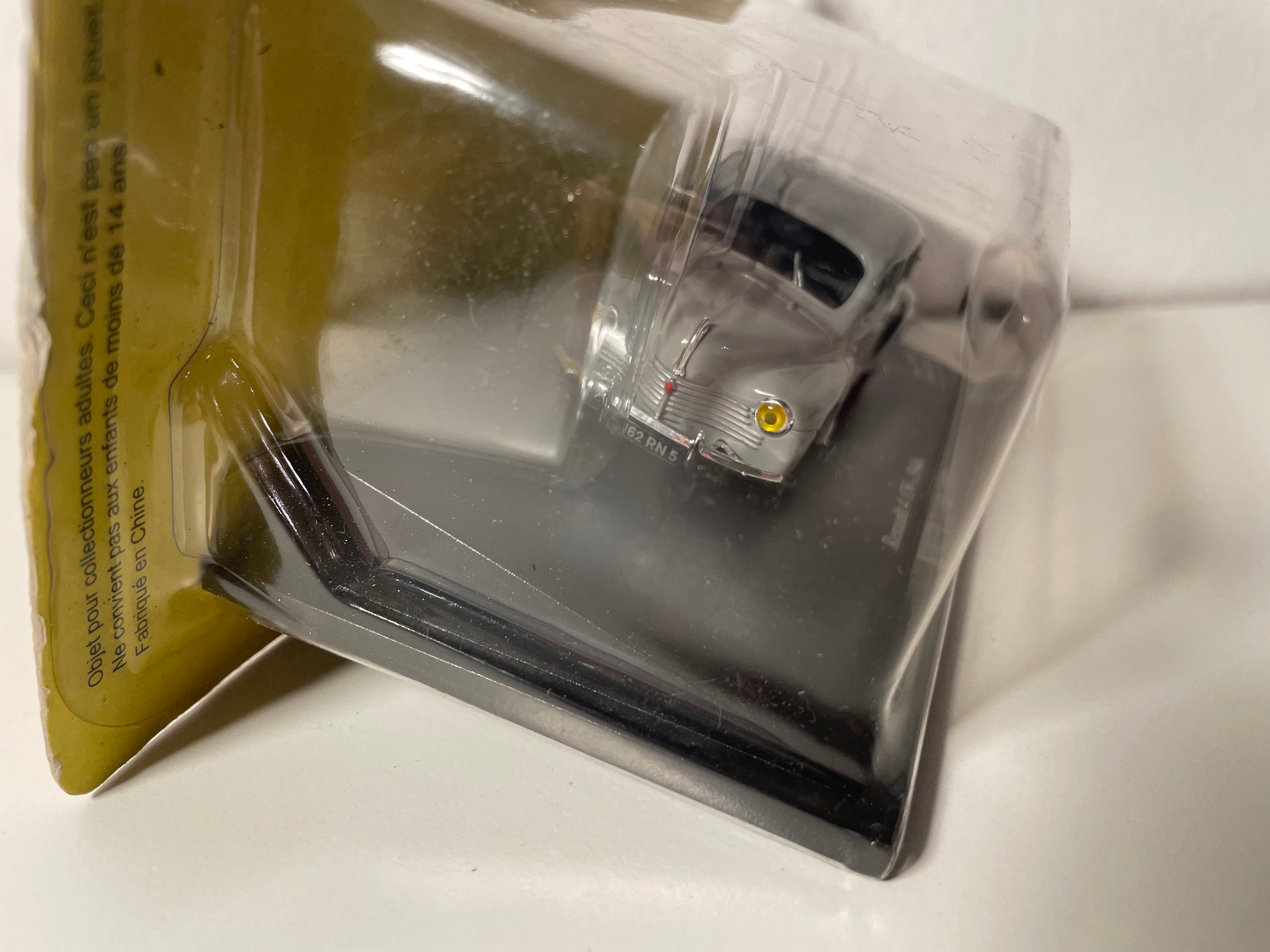 1946 grau Renault 4 CV, La Poste - PTT