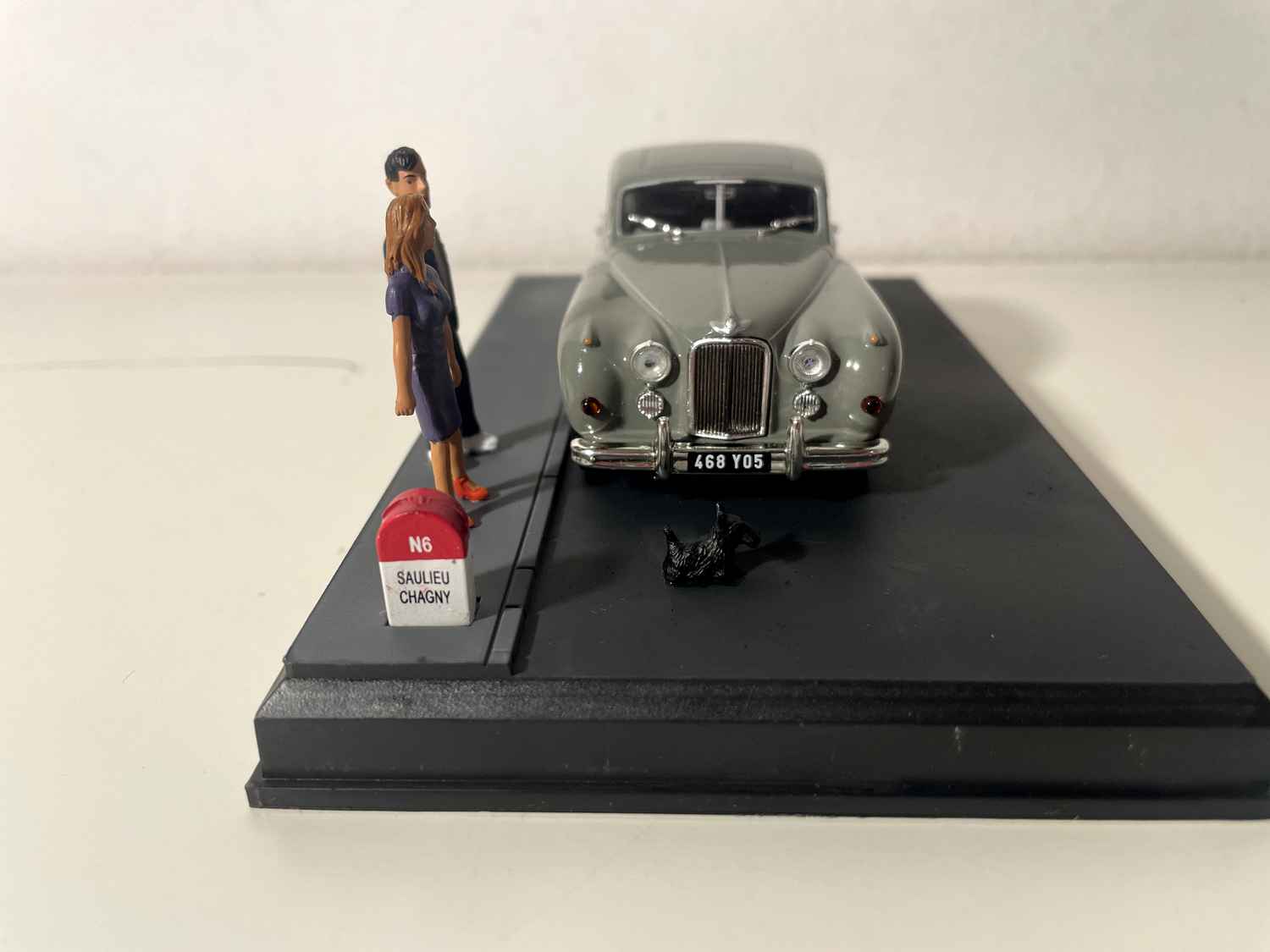 Jaguar MK VII Grau - La Nationale 7 - Die blaue Route