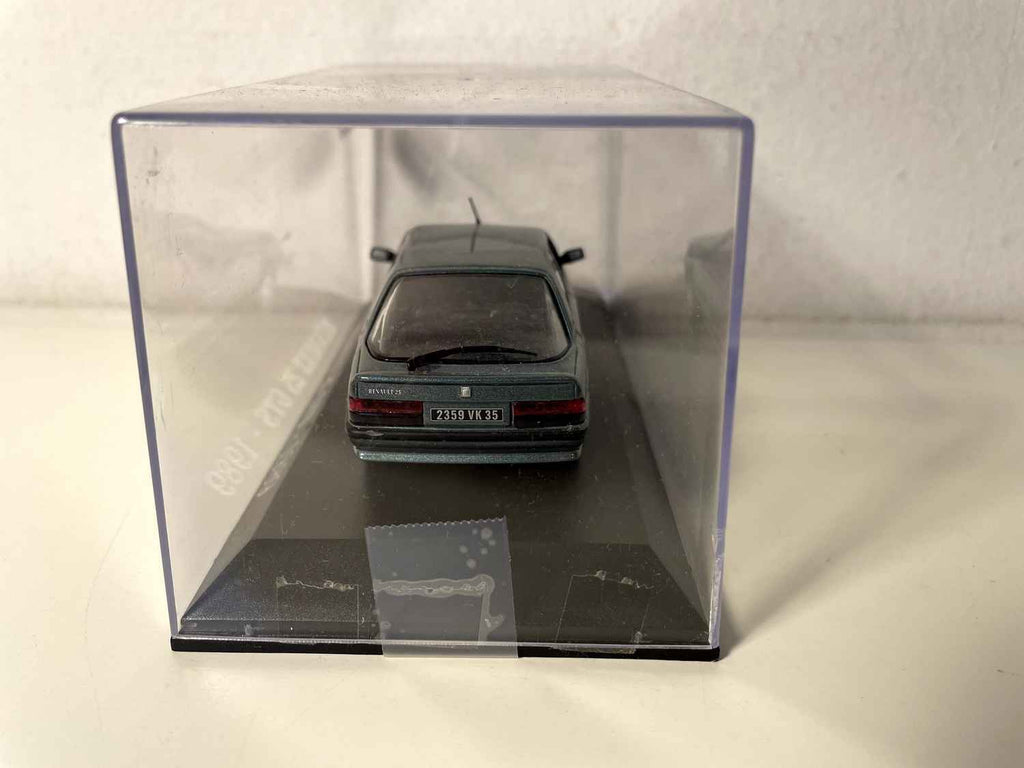 Renault 25 GTS dunkelgrün von 1989