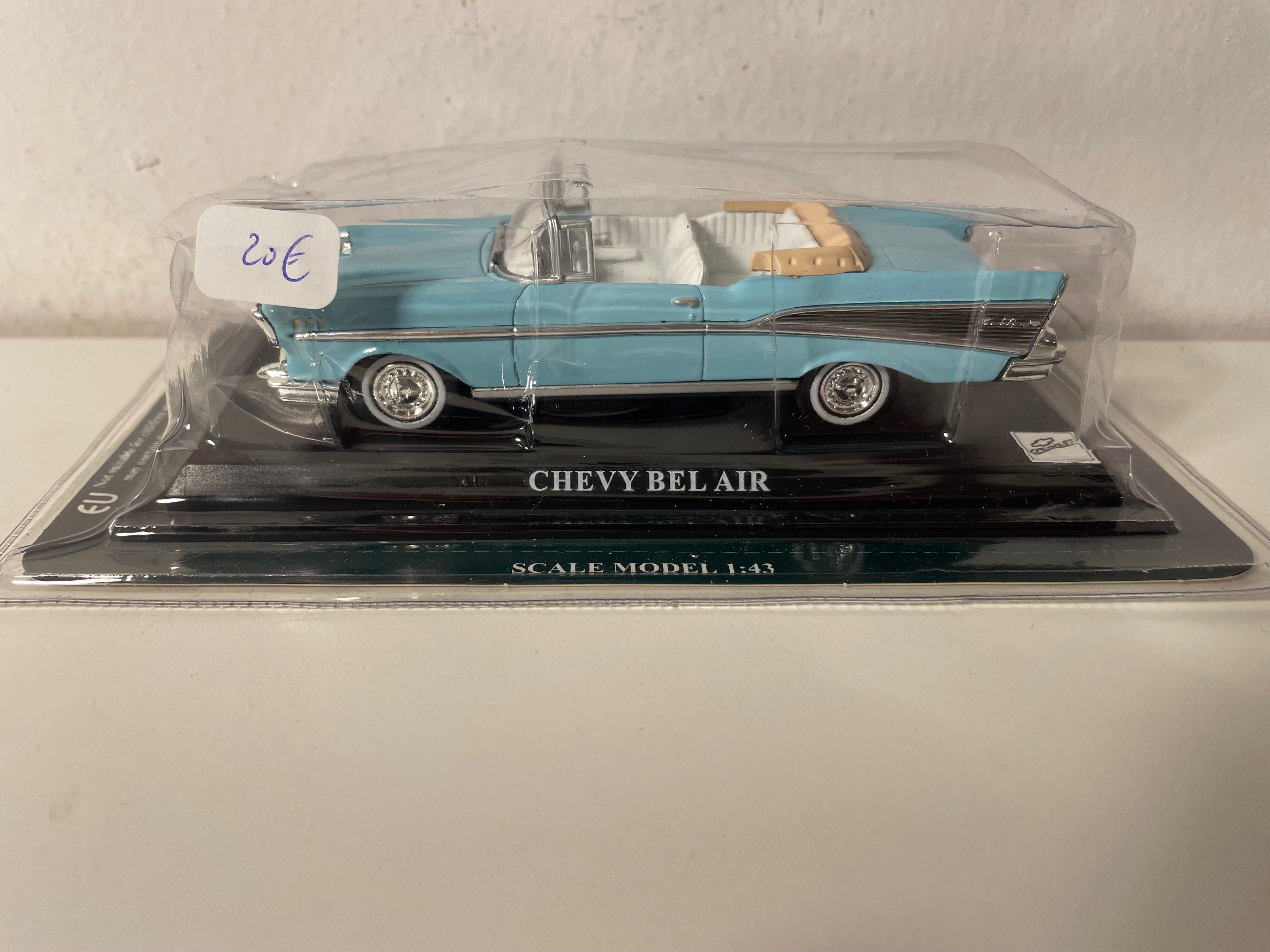 Chevy Bel Air bleue claire (voiture américaine) - Del Prado