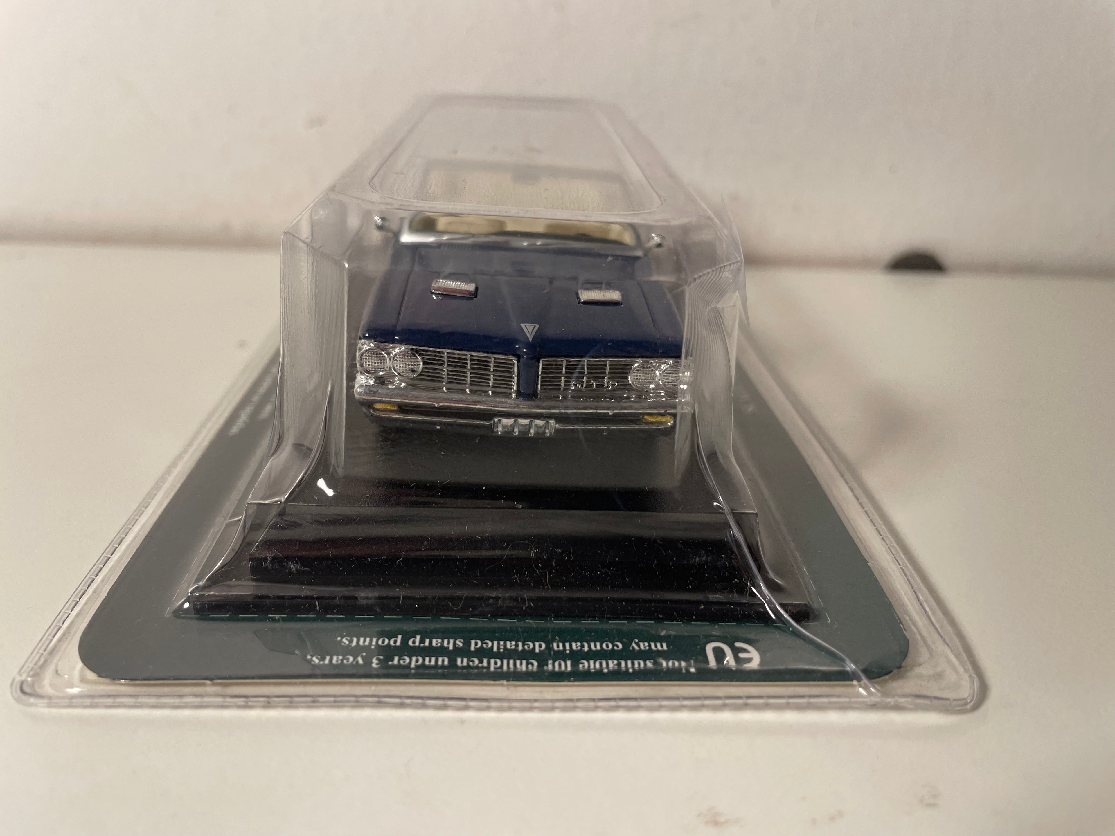 Dark Blue Pontiac GTO (American Car) - Del Prado