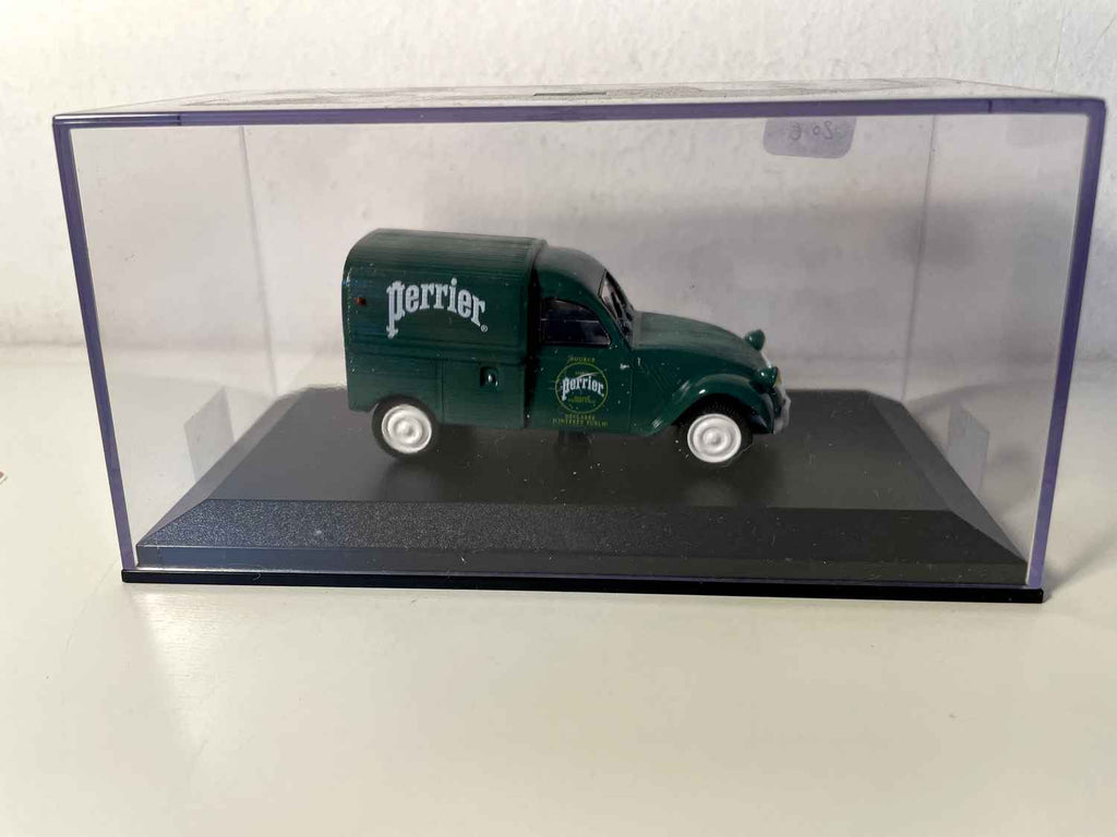 Citroën 2 CV zielony PERRIER - Norev (wyjątkowe samochody miniaturowe nr V 2865)