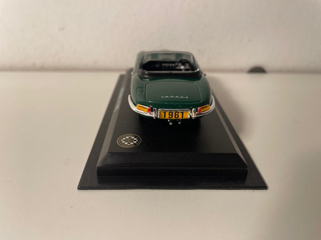 Jaguar tipo E (collezione Del-Prado)