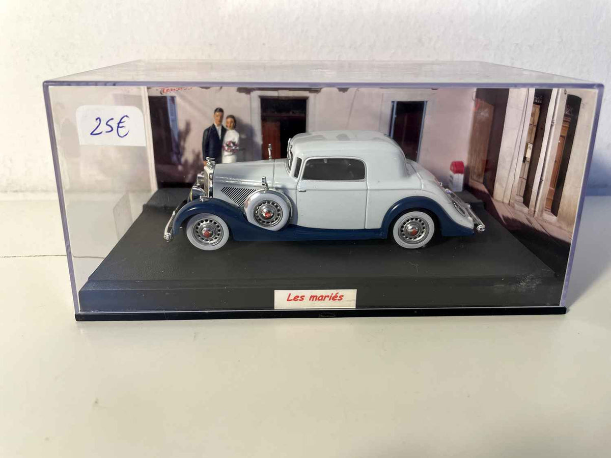 Panhard 6 CS faux cabrioletgréiss a bläiw - La Nationale 7 - d'blau Strooss