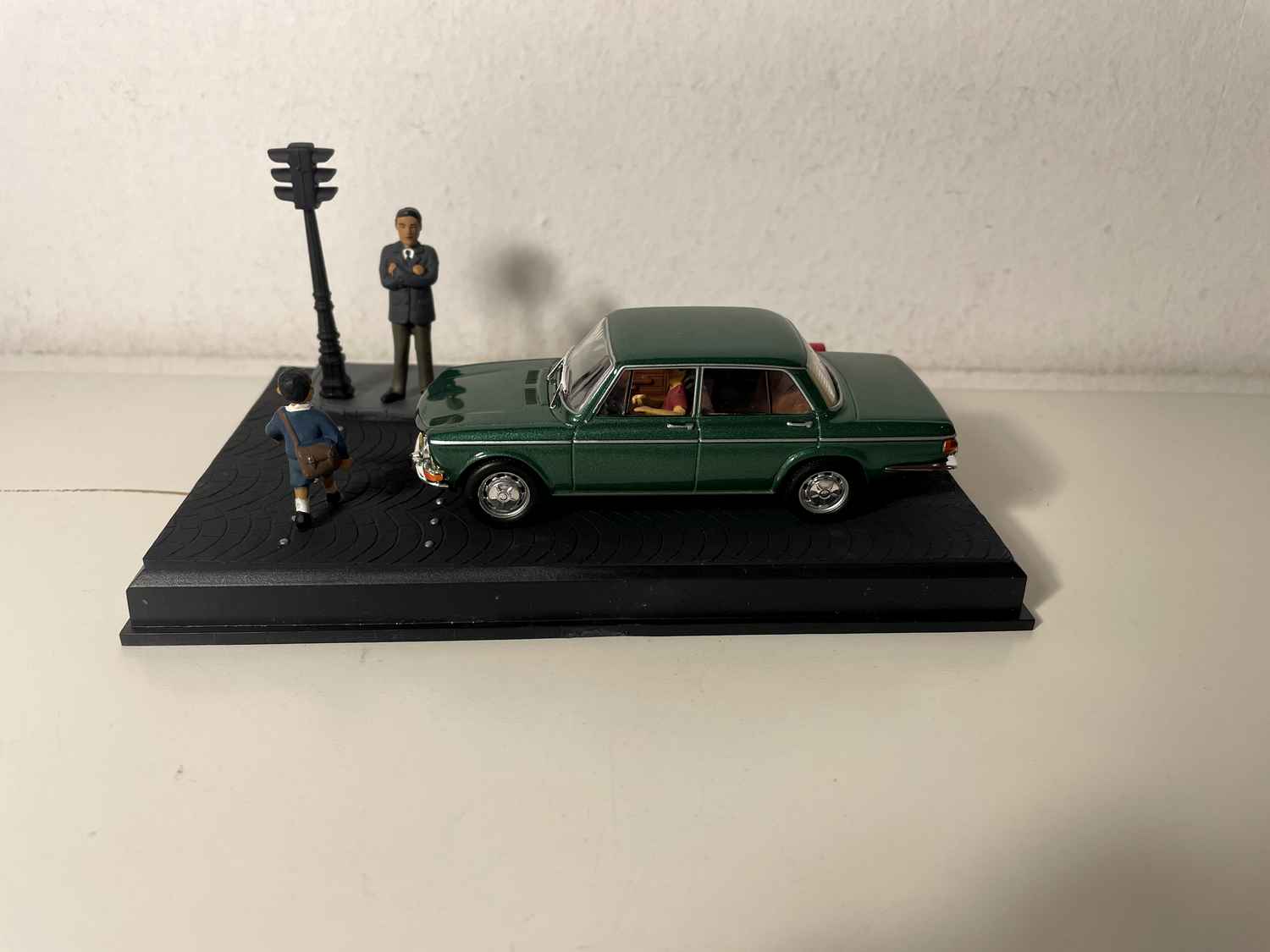 Simca 1501S verde - La Nationale 7 - a estrada azul
