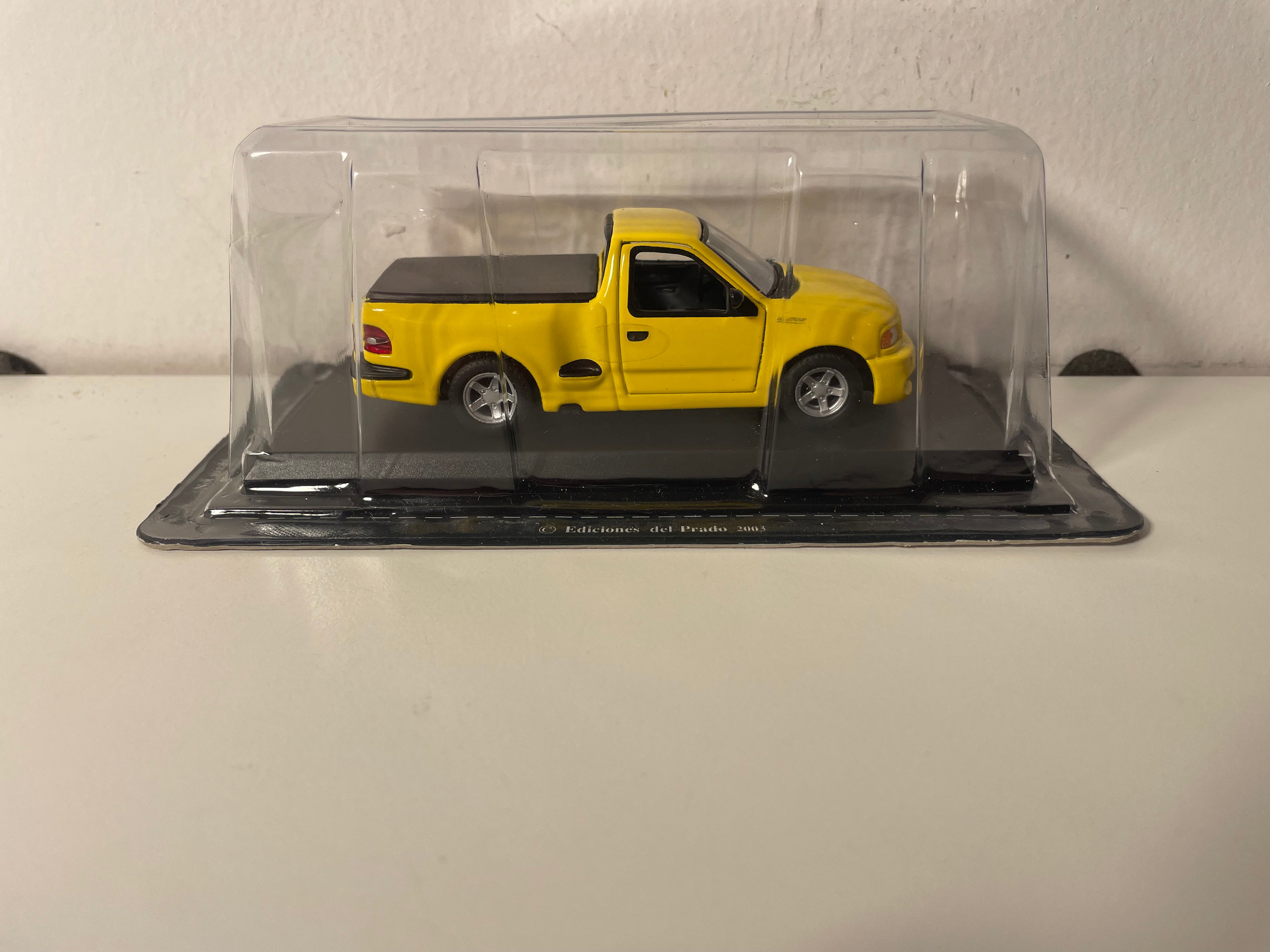 Ford F-150 jaune (voiture américaine) - Del Prado