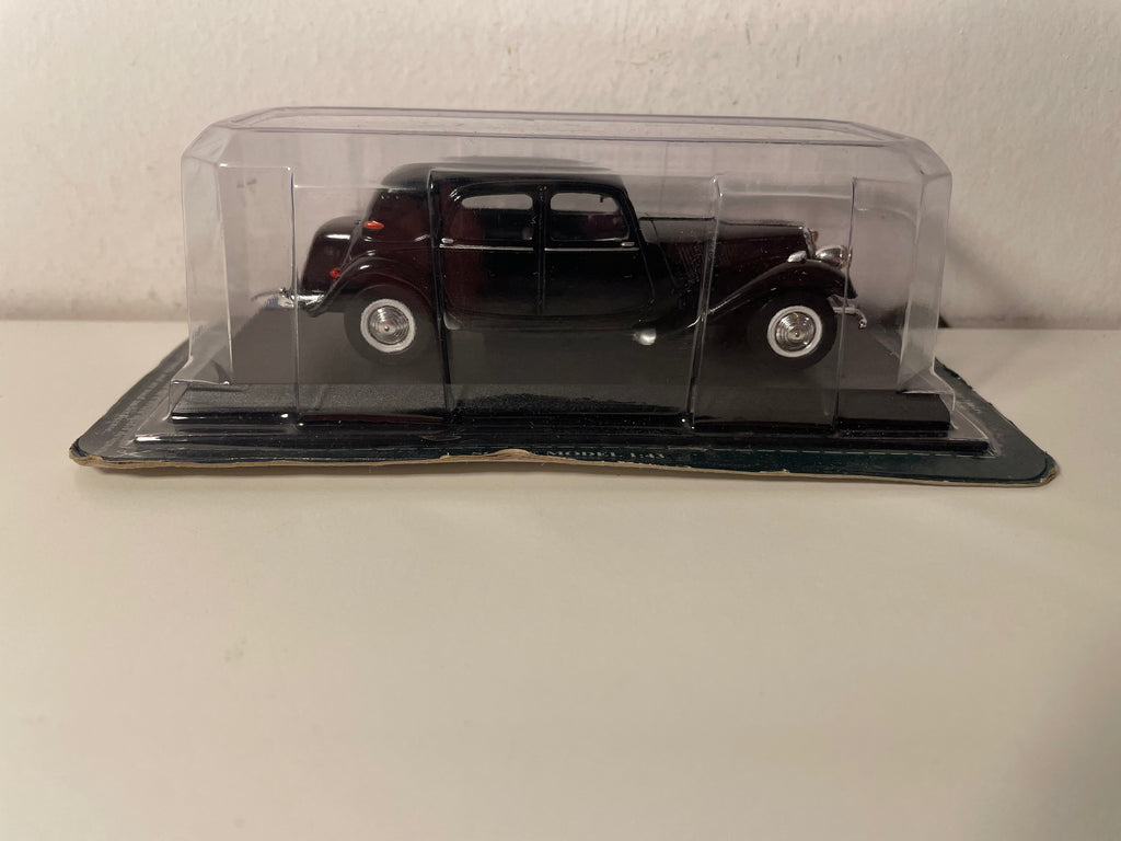 Citroën traction 11CV noire - Del Prado