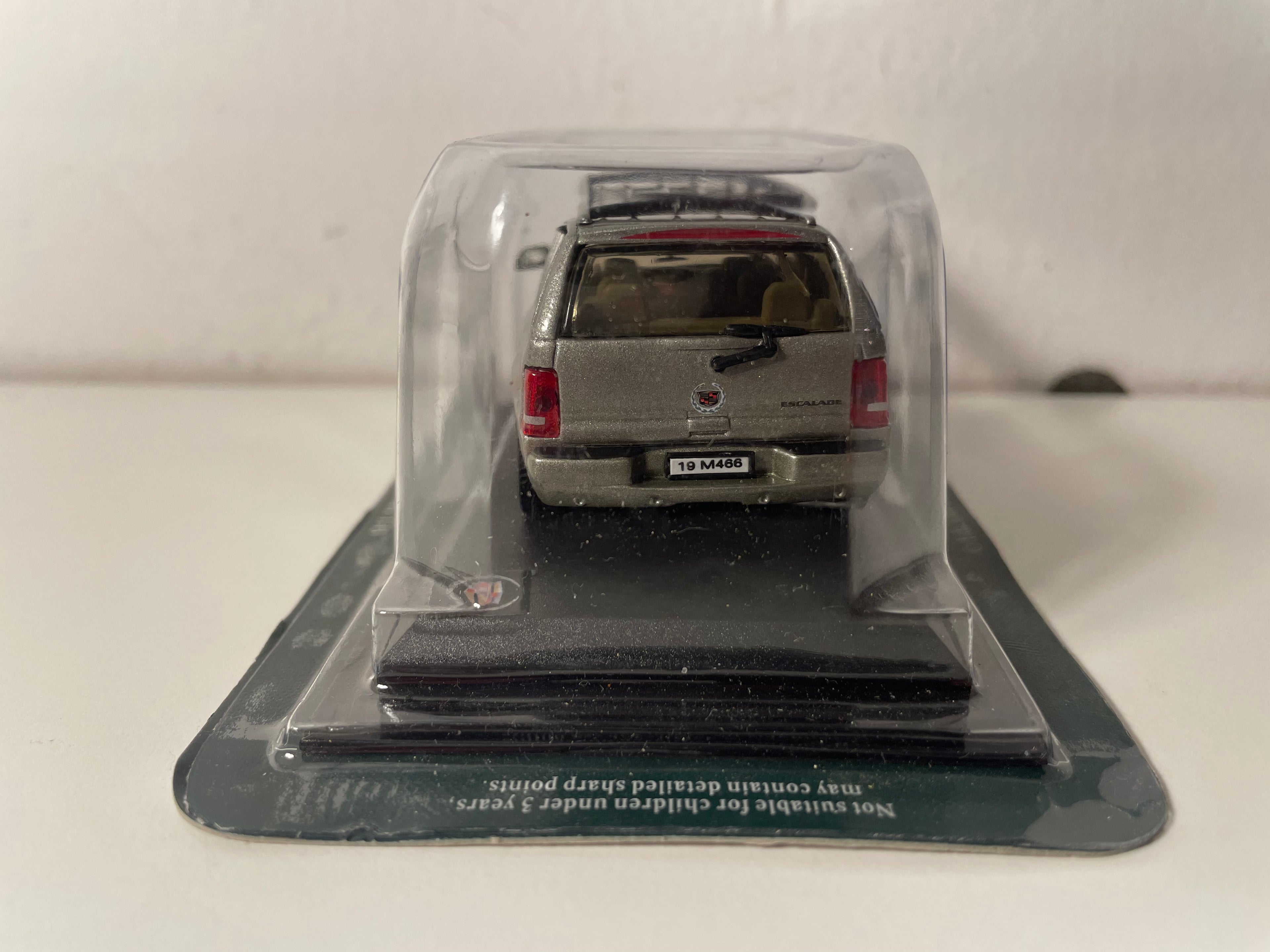 Cadillac Climbing Grey (amerikanisches Auto)