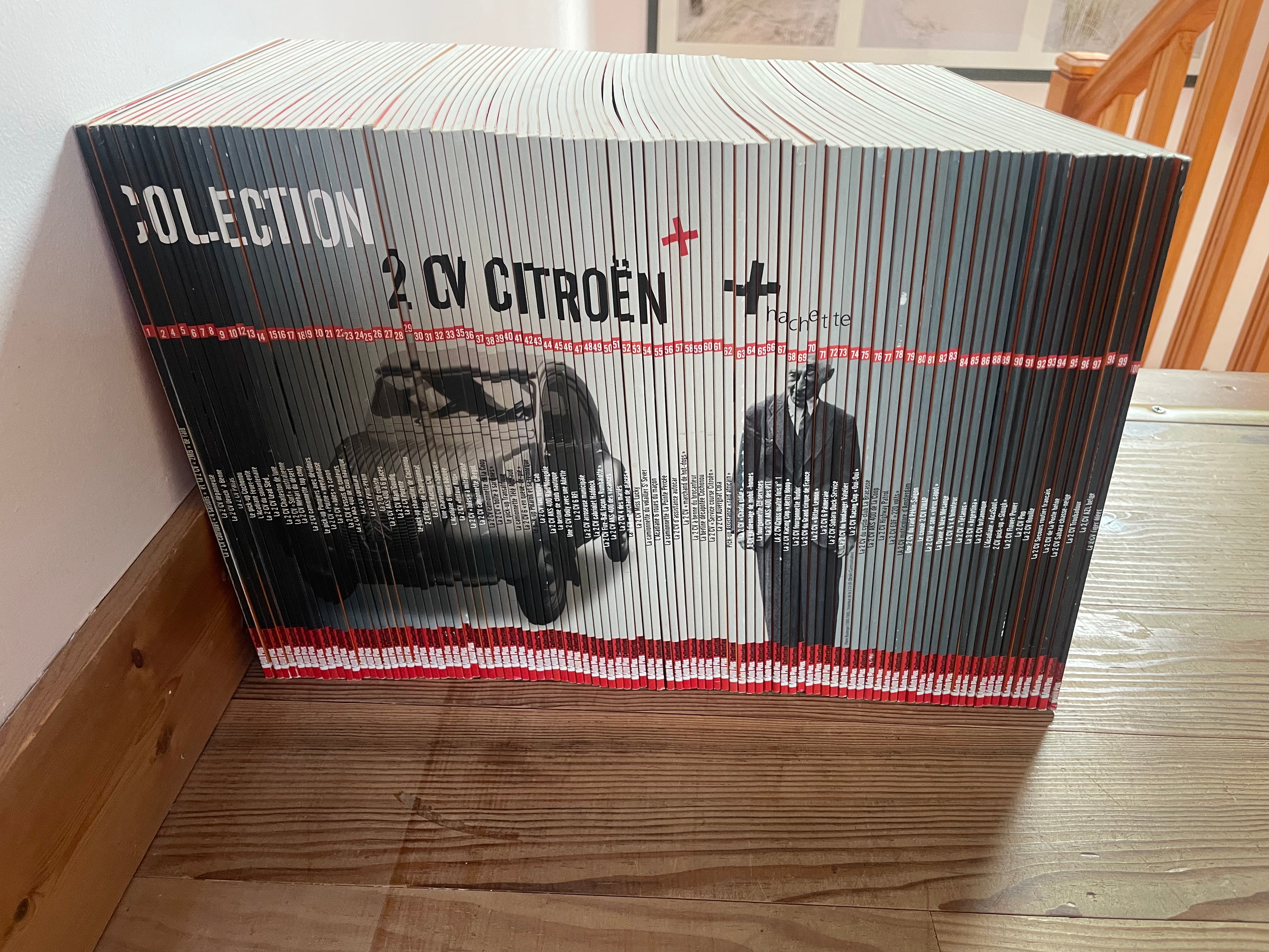 Fascicules sur les 2 CV Citroën (collection AUTO PLUS)