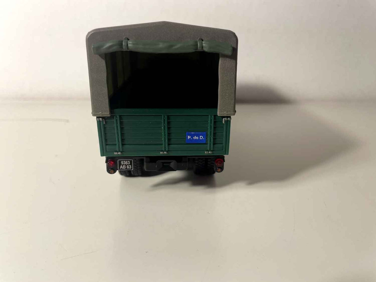 Willeme LC 610 Camion mat donkelgrénger Plattform a groer Plane